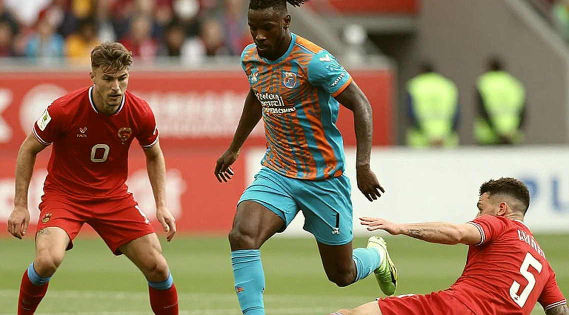 Một tệp báo cáo trống ở V.League: điều gì xảy ra khi phân tích không có bằng chứng