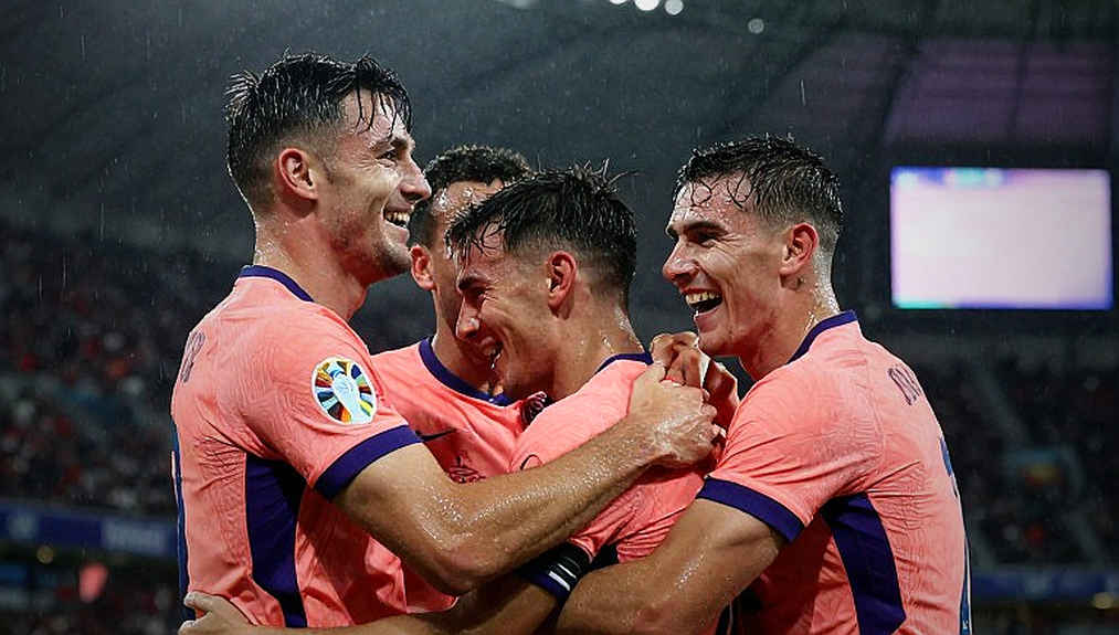 Barcelona khóa chặt học viện La Masia: Khi 'tài sản miễn phí' thành chiến lược sinh tồn