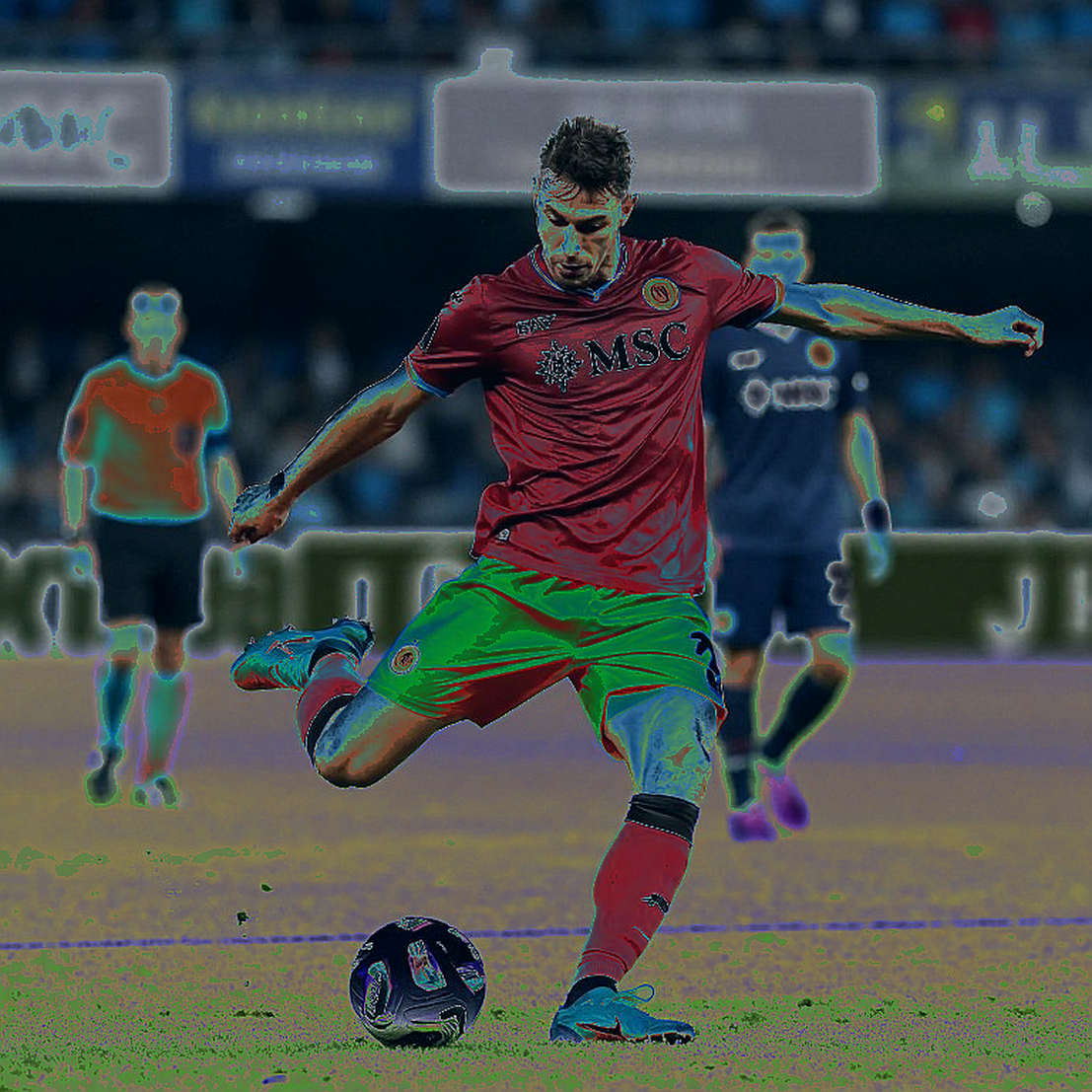 Freiburg mười người hạ Schalke 2-1: ngôi đầu Bundesliga và những con số chưa được kể