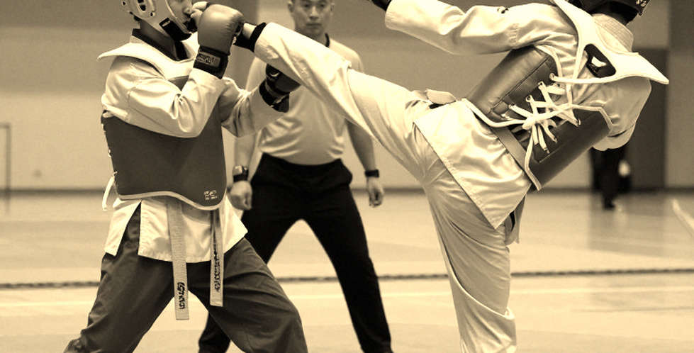 Tấm huy chương lịch sử của Darren Yap: Chiến thắng mong manh 0,05 điểm ở đấu trường poomsae
