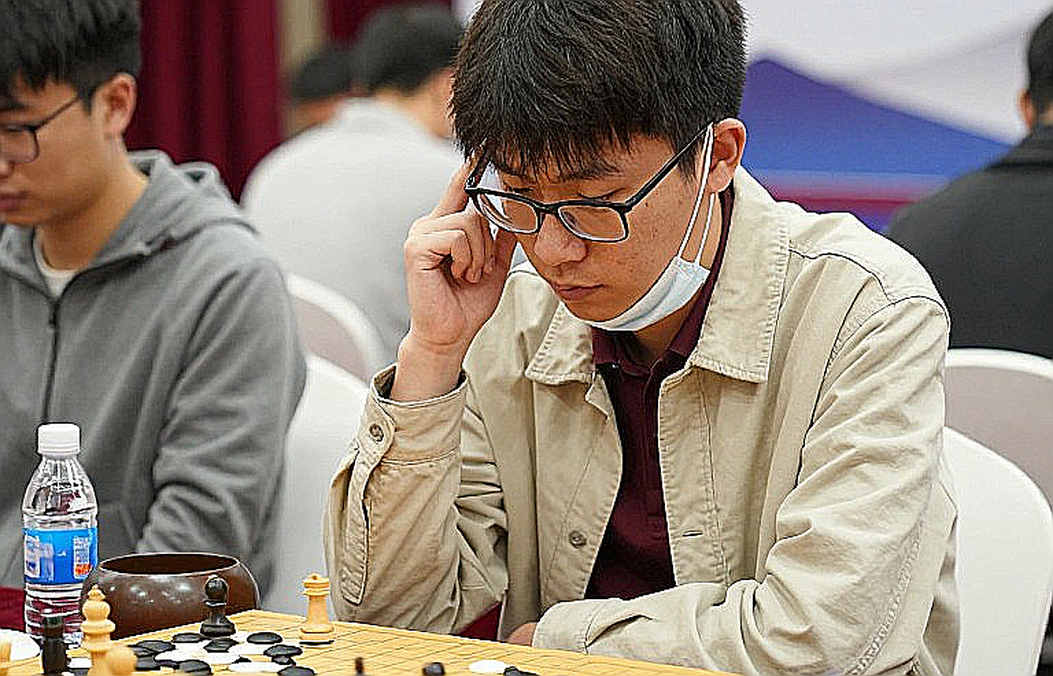 Daniel King và bản vá 60 phút cho Najdorf: năm hệ thống, một nước cờ 5.f3 Daniel King và bản vá 60 phút cho Najdorf: năm hệ thống, một nước cờ 5.f3