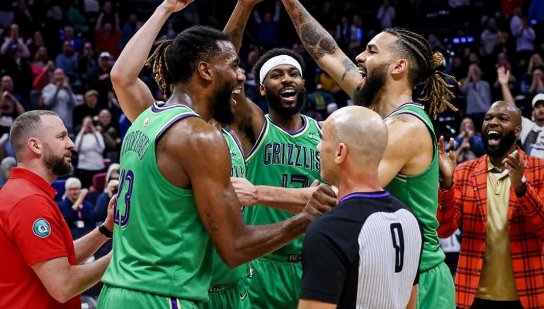Bryant Dunston trở lại Olympiacos sau 11 năm: bản hợp đồng một năm và biến số không ai nhìn thấy