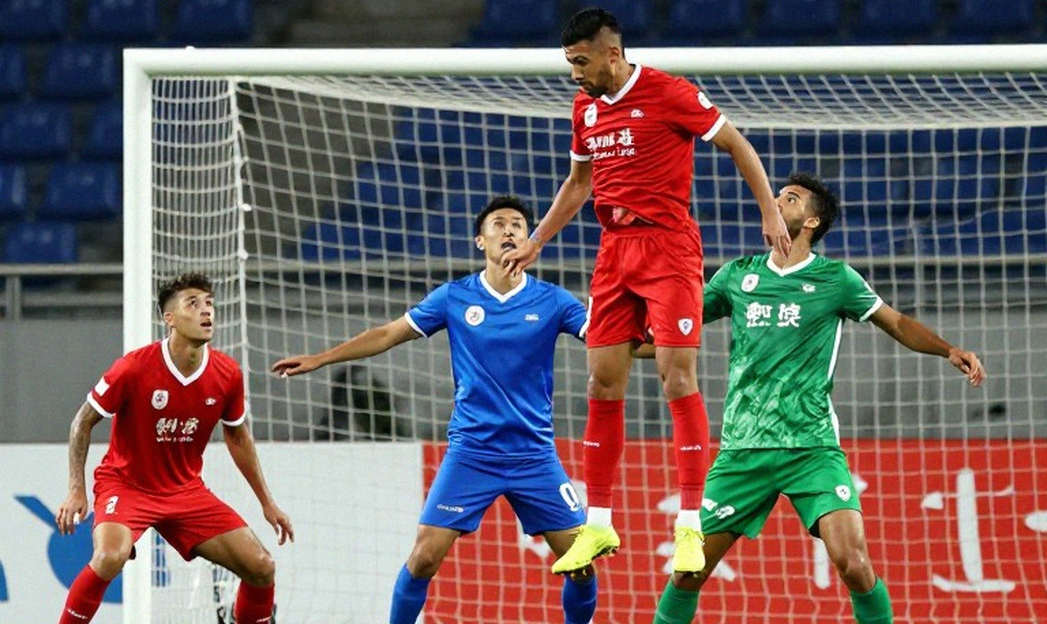 Thẻ đỏ phút 10 của Senba: Mito HollyHock trả giá bằng 80 phút chơi thiếu người, và bài học về chi phí đội hình mỏng Thẻ đỏ phút 10 của Senba: Mito HollyHock trả giá bằng 80 phút chơi thiếu người, và bài học về chi phí đội hình mỏng