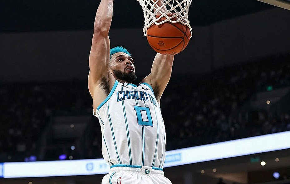 Chữ ký trước con dấu: bản gia hạn 73 triệu và khoảng trống dữ liệu quanh Dillon Brooks
