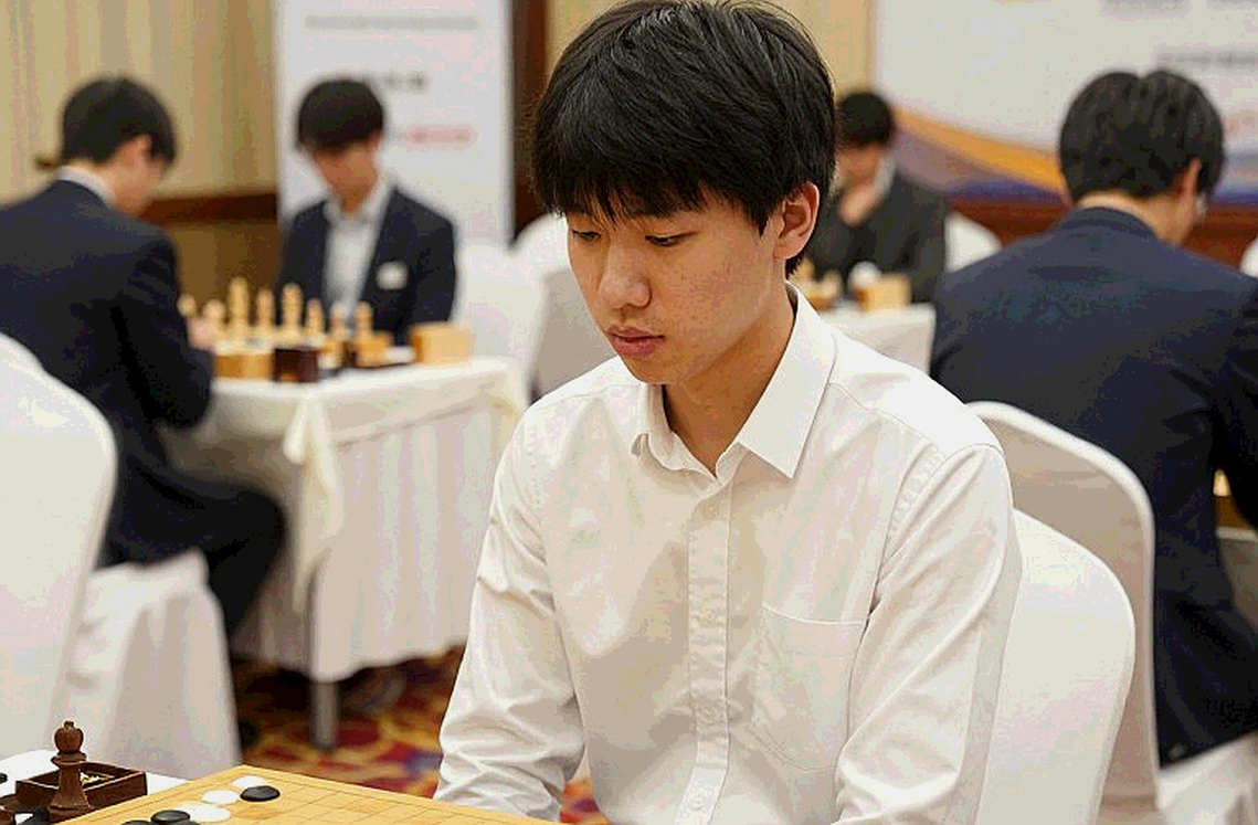Magnus Carlsen và Javokhir Sindarov chia điểm tại Global Chess League 2026: Cảm nhận hiếm hoi từ huyền thoại cờ vua