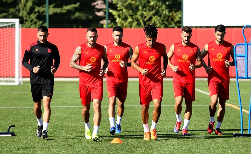 A Headline Promised Vlahovic, the Body Only Told of a Training Session A Headline Promised Vlahovic, the Body Only Told of a Training Session