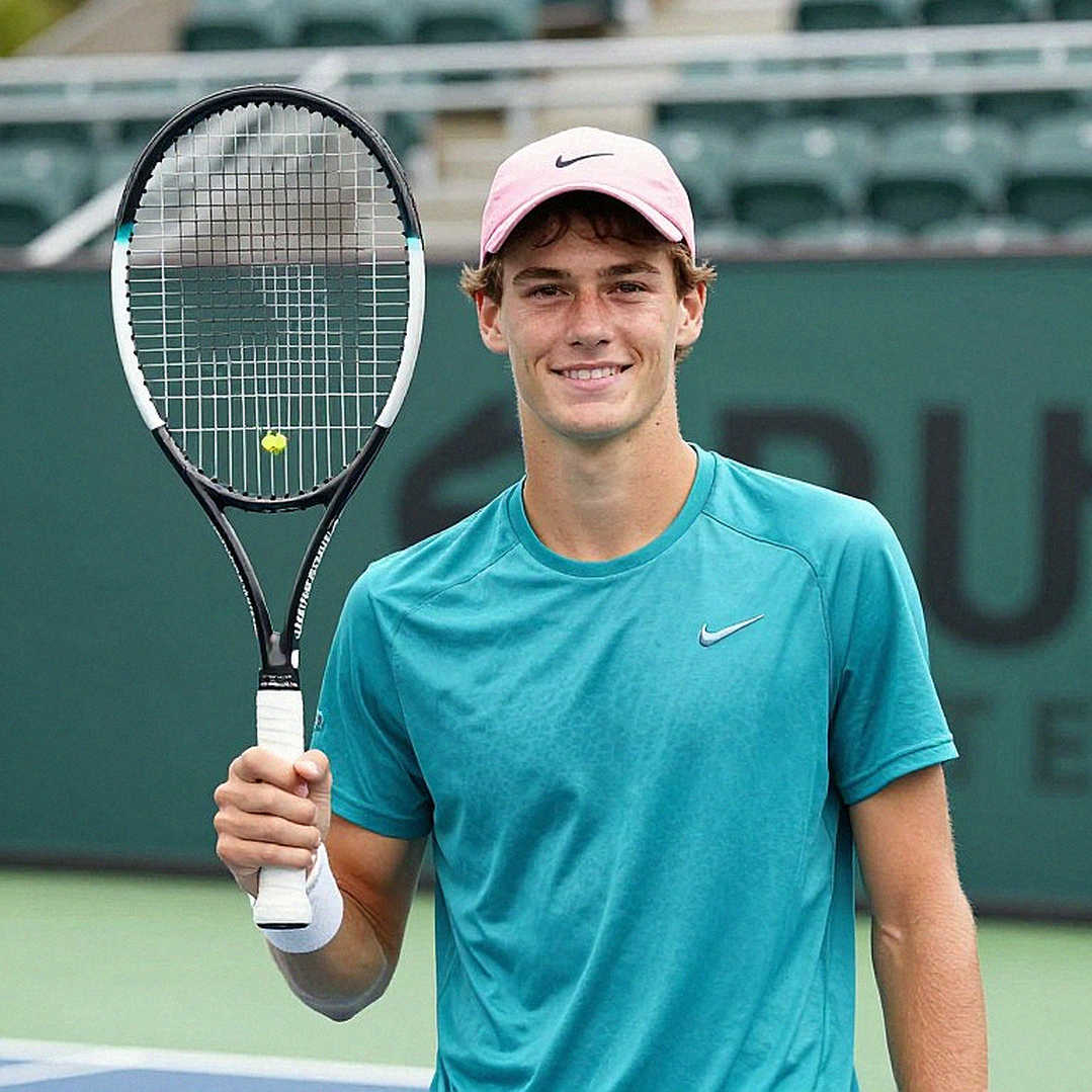 Alex Eala bùng nổ tại US Open 2026: Sự thay đổi ngoạn mục giúp tay vợt Philippines vào vòng ba Alex Eala bùng nổ tại US Open 2026: Sự thay đổi ngoạn mục giúp tay vợt Philippines vào vòng ba