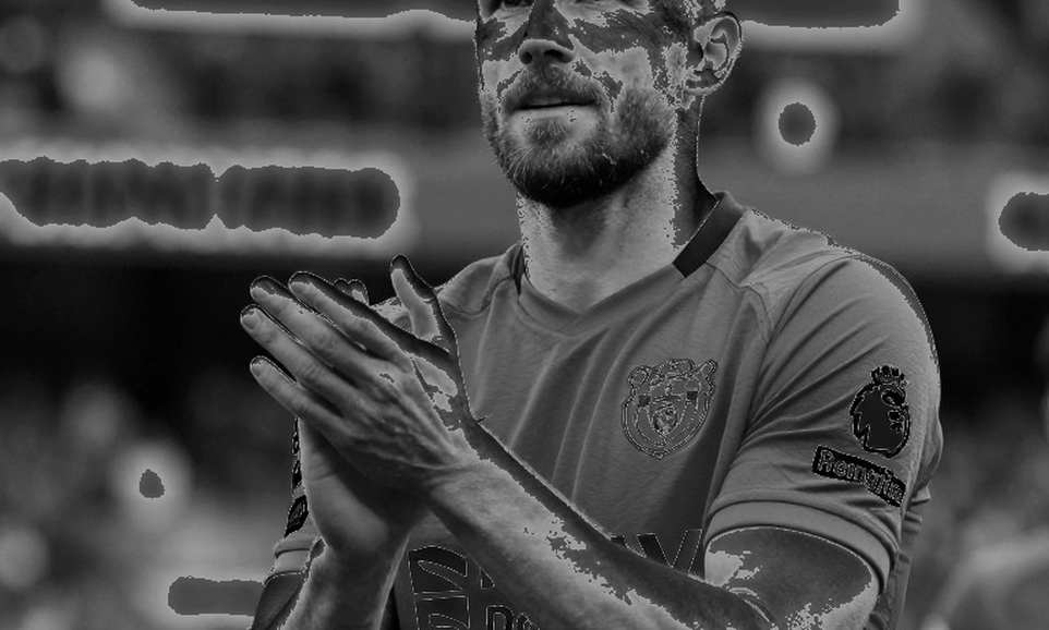 Quả bóng vàng của Harry Kane: 25 năm chờ đợi và mạng lưới 11 người thầy ẩn sau tờ giấy nhàu