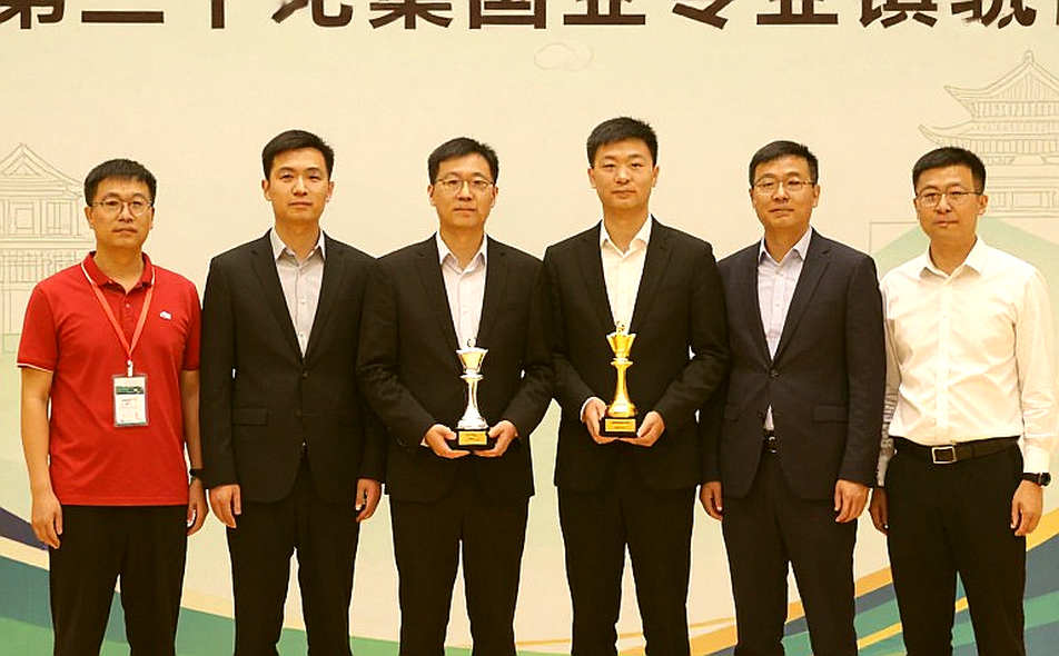 Sindarov đánh bại Anand trong ngày khai mạc Global Chess League 2026: Bước chạy đà hoàn hảo trước thềm trận đấu với Gukesh Sindarov đánh bại Anand trong ngày khai mạc Global Chess League 2026: Bước chạy đà hoàn hảo trước thềm trận đấu với Gukesh