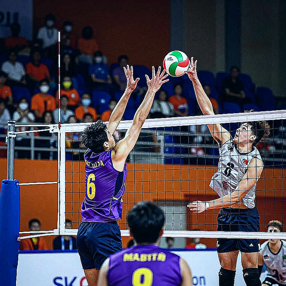 Cậu bé 13 tuổi 2m10 của Qatar tỏa sáng tại Asian Championship