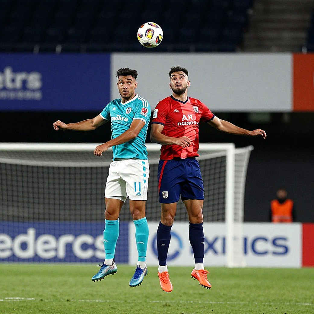 Chiếc giày trên trán Ricardo Marín: Khi Chivas kể lại giấc mơ của năm 2026