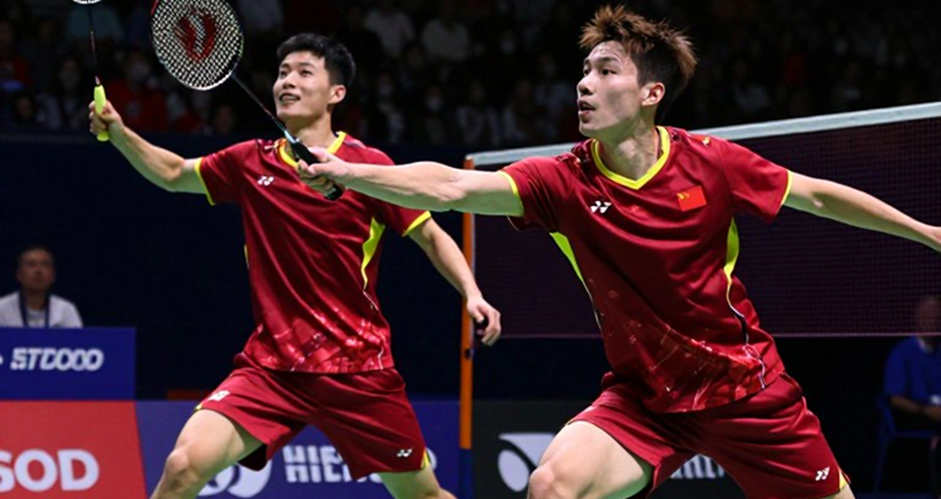 Alwi Farhan Trains with Kento Momota in Tokyo: Reading a Training Session Right Ahead of the Asian Games 2026 Alwi Farhan Trains with Kento Momota in Tokyo: Reading a Training Session Right Ahead of the Asian Games 2026