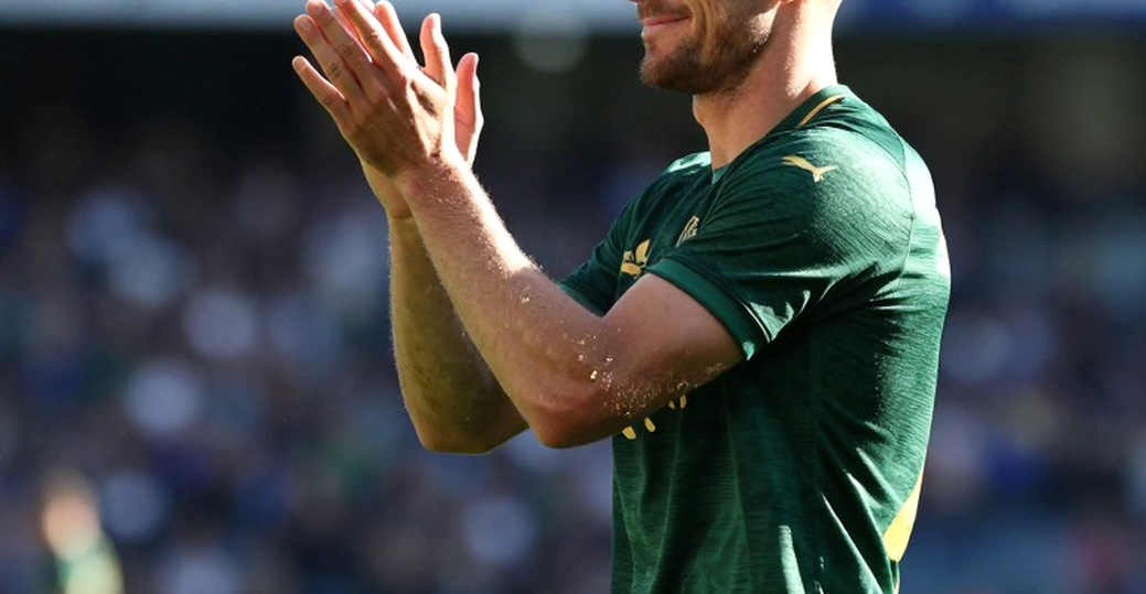 Khoản nợ đổi chủ: FIFA buộc Thanh Hóa trả 305.000 USD cho Rimario Khoản nợ đổi chủ: FIFA buộc Thanh Hóa trả 305.000 USD cho Rimario