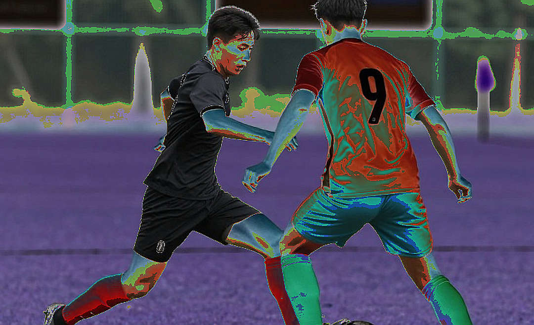 The Drum That Needs No Microphone: The Story of Those Who Keep the Rhythm for Southeast Asian Football The Drum That Needs No Microphone: The Story of Those Who Keep the Rhythm for Southeast Asian Football